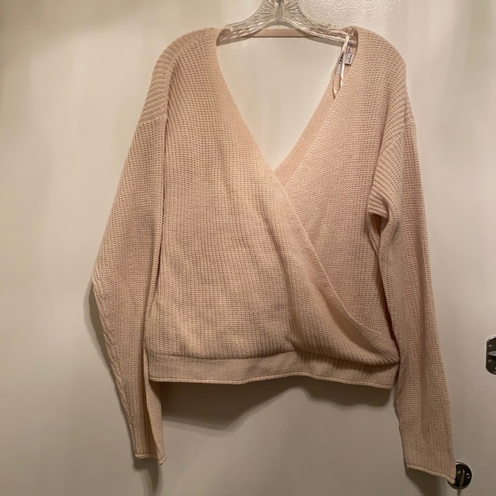 Favlux v neck sweater size large nwot